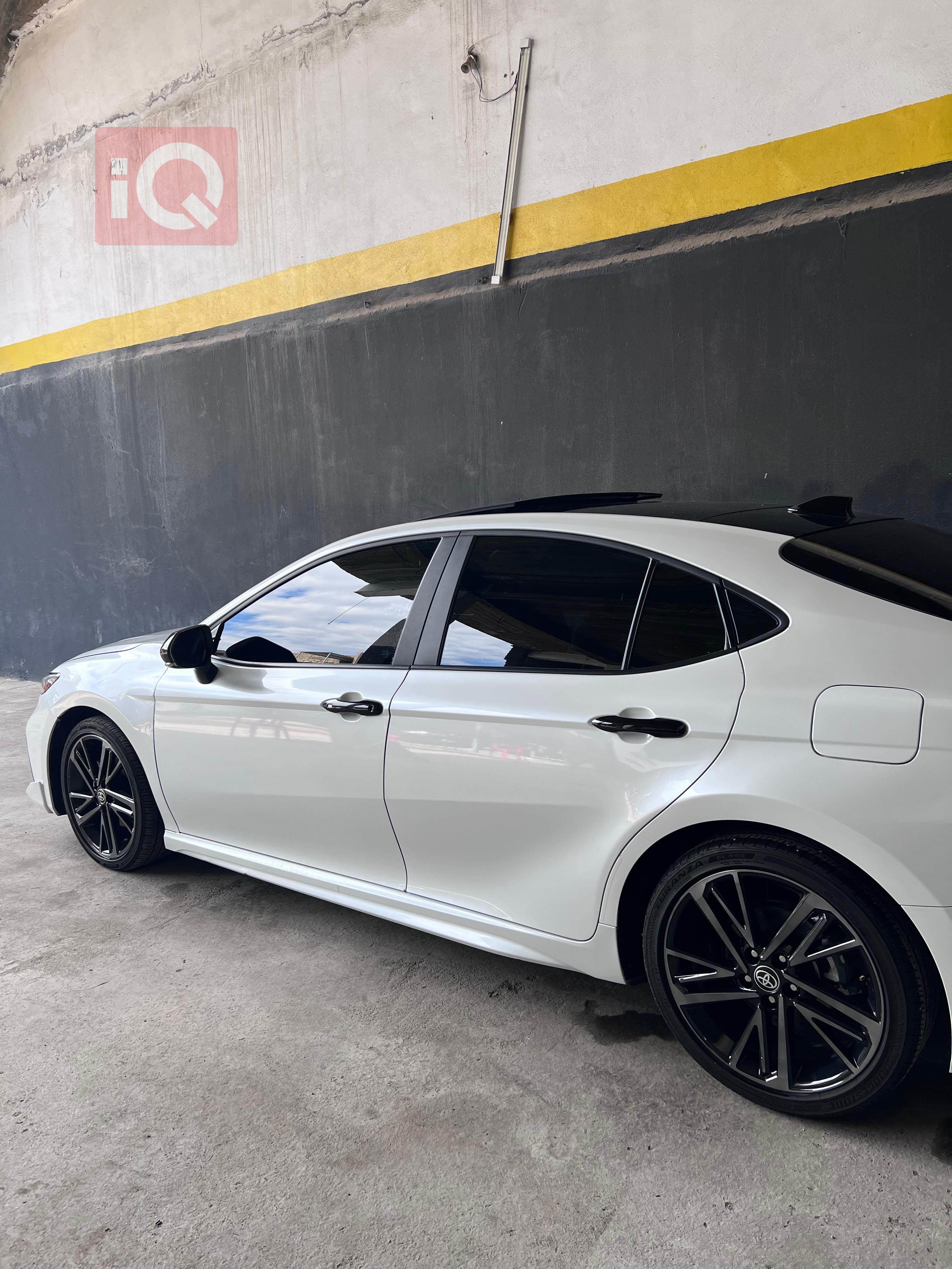 تۆیۆتا کامری